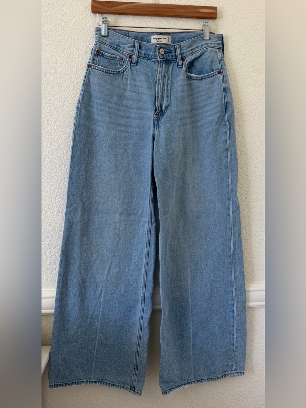 Abercrombie and Fitch Wide Leg High Rise Jeans